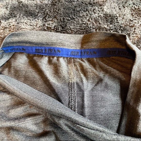 Mens Fitness Tee - Picture 3 of 4